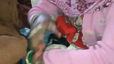 Desi sex MMS of a cheating wife sucking her devar’s dick