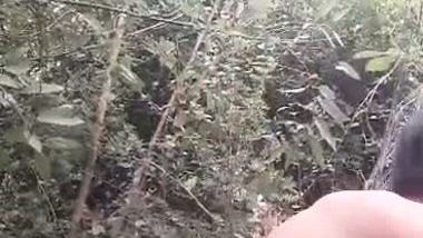 Outdoor Assamese sex MMS of a couple from a jungle