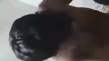 Wild man’s hard sex makes his wife moan in Bangla sex video