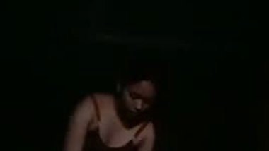 Sexy Bengali village girl stripping nude fingering MMS