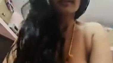 Tamil paid slut aunty in hotel room sex with customer