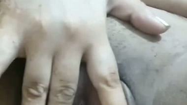 Cutest girl live nude show for her boyfriend viral MMS