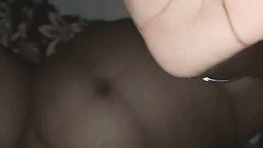 Husband shoots his wife’s Tamil sex video while fucking her