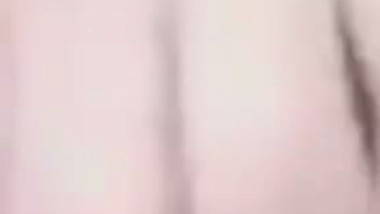 Desi Muslim girl shows boobs and pussy on video call