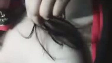 Bangladeshi call girl Mitu showing her tits