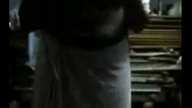 Village girl’s outdoor hardcore sex with lover