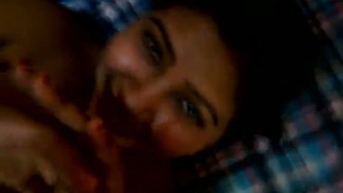 Desi Beautiful Bhabhi show nude body Sucking Dick